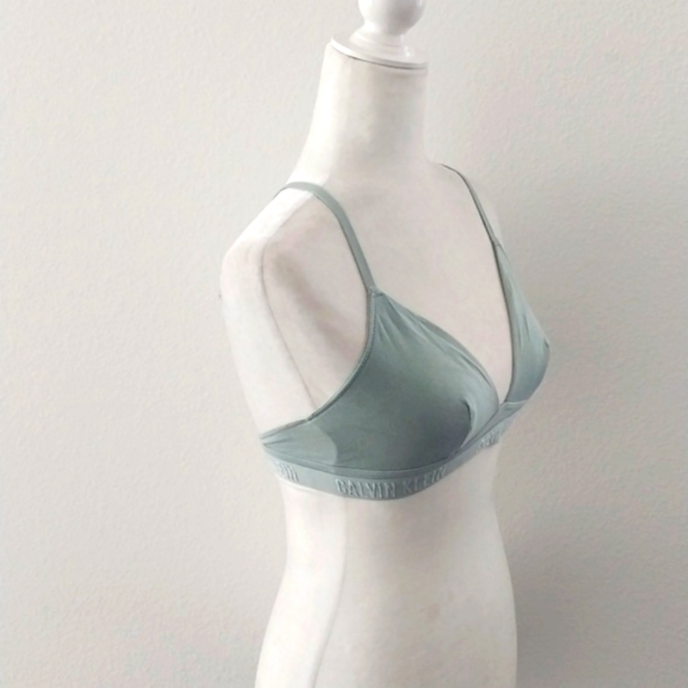Calvin Klein Women's Light Green Bralette Size Small - Picture 4 of 8